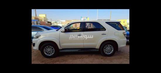 Toyota fortuner 2015